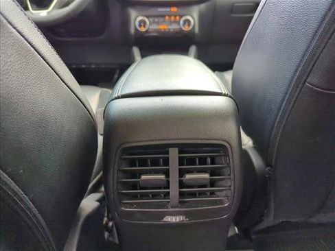 Certified 2022 Ford Escape SEL FWD image 20