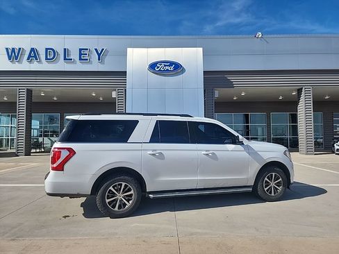 Used 2020 Ford Expedition Max XLT w/ Equipment Group 202A image 2