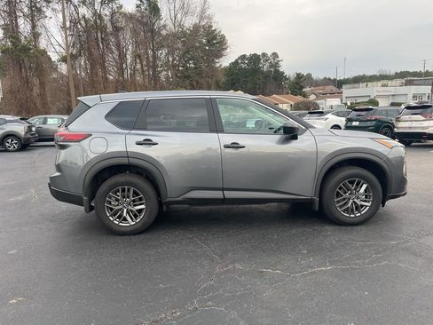 Used 2026 Nissan Rogue S image 2