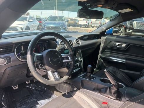 Used 2018 Ford Mustang GT Premium w/ Equipment Group 401A RWD image 15