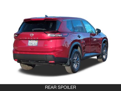 Used 2025 Nissan Rogue S AWD/4WD image 8