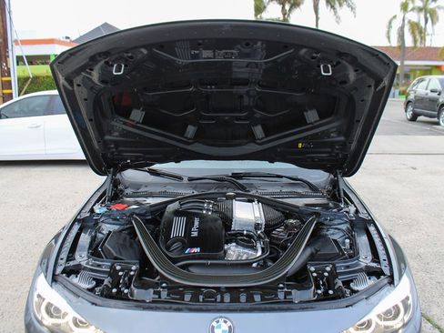Used 2019 BMW M4 Coupe RWD image 34