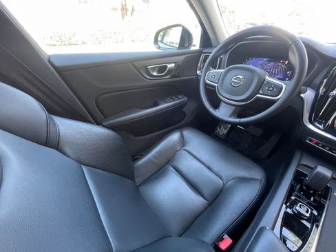 Used 2024 Volvo S60 B5 Core image 35