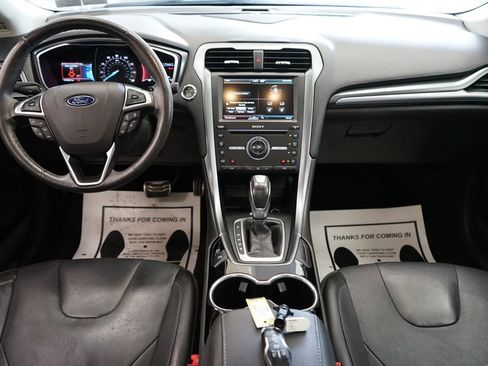 Used 2016 Ford Fusion Titanium FWD image 38