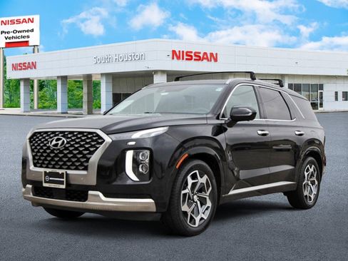 Used 2022 Hyundai Palisade Calligraphy image 2