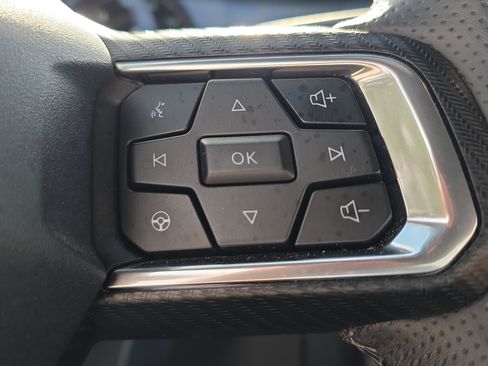 Used 2024 Ford Mustang Premium image 25