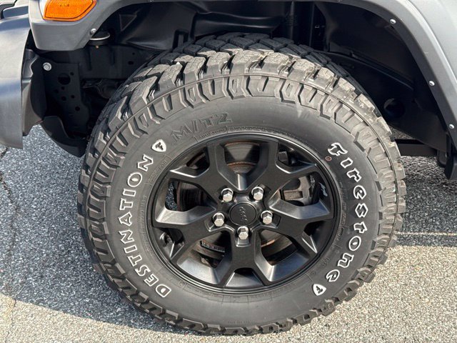 Used 2023 Jeep Wrangler Sport AWD/4WD image 19
