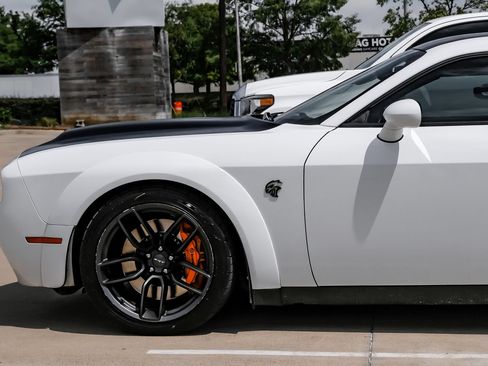 Used 2019 Dodge Challenger SRT Hellcat Redeye RWD image 11
