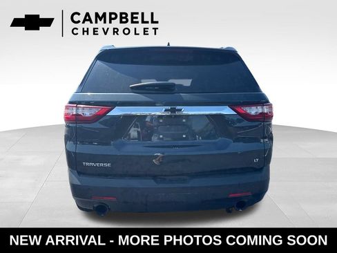 Used 2021 Chevrolet Traverse LT FWD image 4