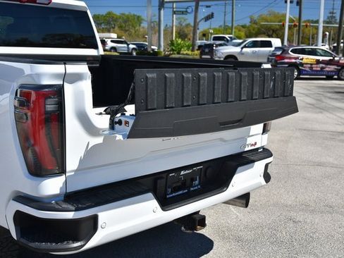 Certified 2024 GMC Sierra 2500 AT4 image 15