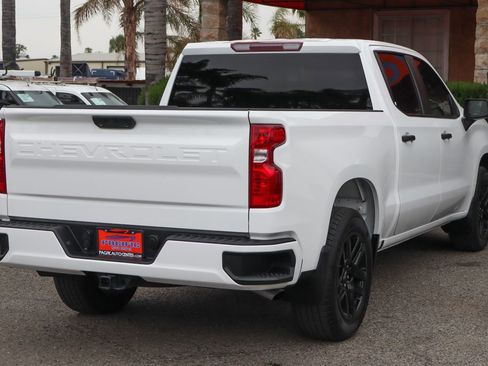 Used 2024 Chevrolet Silverado 1500 Custom RWD image 9
