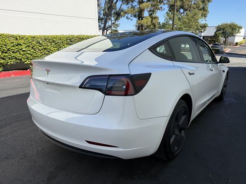 Used 2023 Tesla Model 3 Standard Range RWD image 3