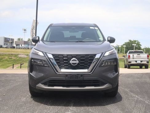 Used 2023 Nissan Rogue S FWD image 3