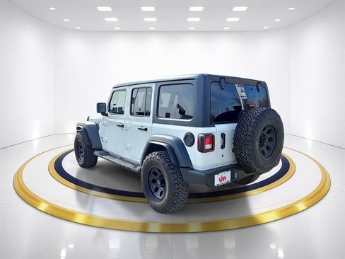 Used 2019 Jeep Wrangler Unlimited Sport S AWD/4WD image 9