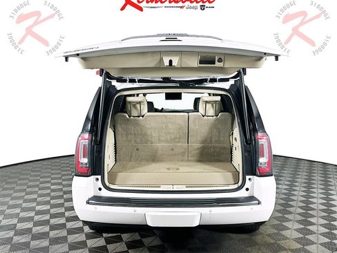 Used 2020 GMC Yukon Denali w/ Open Road Package image 30