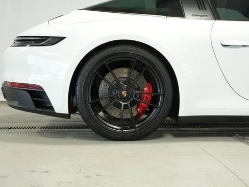 Used 2023 Porsche 911 Targa 4 GTS image 41