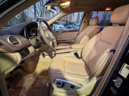 Used 2010 Mercedes-Benz GL 450 4MATIC image 11