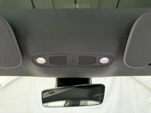 Used 2022 Tesla Model 3 RWD image 37