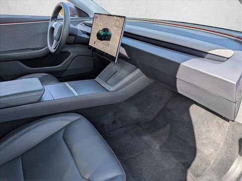 Used 2025 Tesla Model 3 Long Range image 21