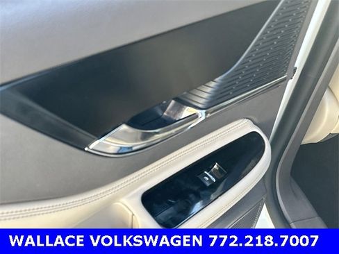 Used 2020 Lincoln Corsair FWD image 12