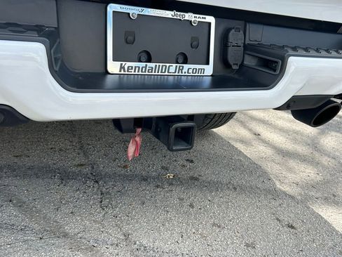 Used 2024 RAM 1500 Limited image 33