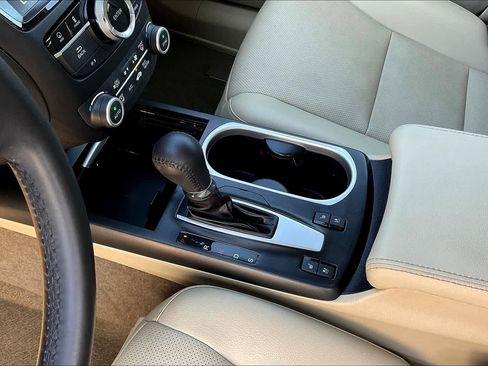 Used 2016 Acura RDX FWD w/ Advance Package image 18