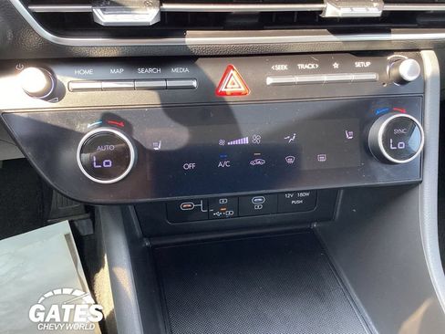 Used 2025 Hyundai Sonata SEL FWD image 16