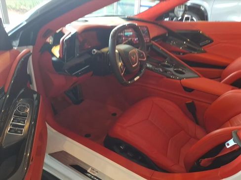 Used 2026 Chevrolet Corvette Z06 RWD image 9