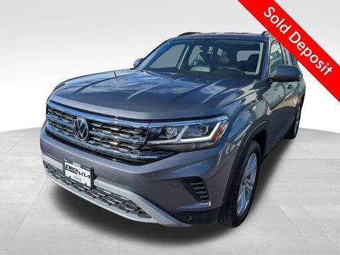Used 2022 Volkswagen Atlas SE image 3