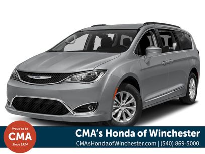 Used 2019 Chrysler Pacifica Touring Plus w/ Advanced Safetytec Group