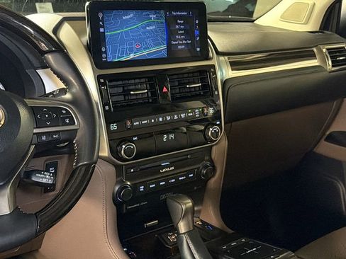 Certified 2023 Lexus GX 460 Premium AWD/4WD image 18
