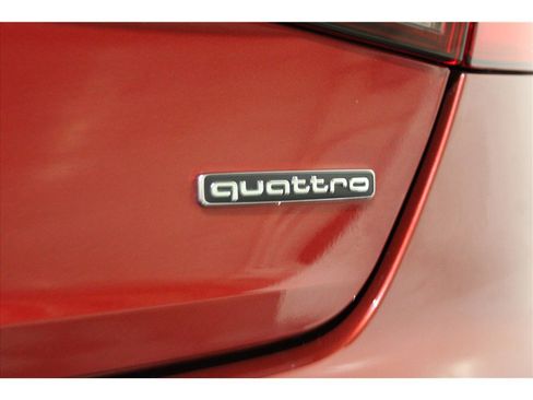 Used 2019 Audi A4 2.0T Prestige w/ Prestige Package image 17