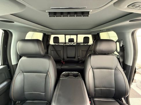 New 2025 Ford F250 Lariat w/ Lariat Ultimate Package image 25