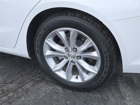 Used 2023 Chevrolet Malibu LT image 18