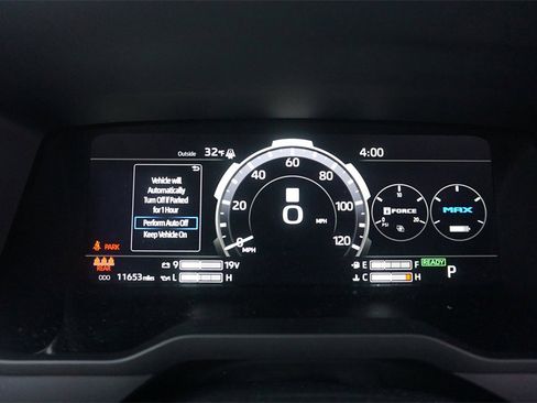 Used 2025 Toyota Tundra Platinum image 7