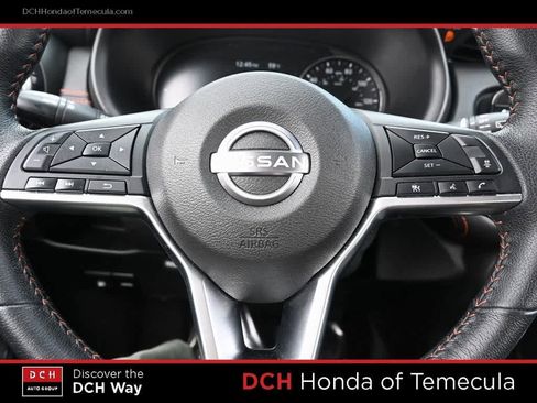 Used 2023 Nissan Kicks SR image 9