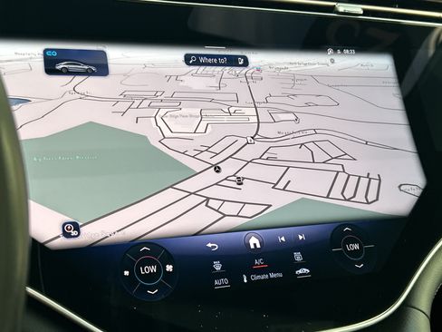 Certified 2023 Mercedes-Benz EQS 580 4MATIC Sedan image 31