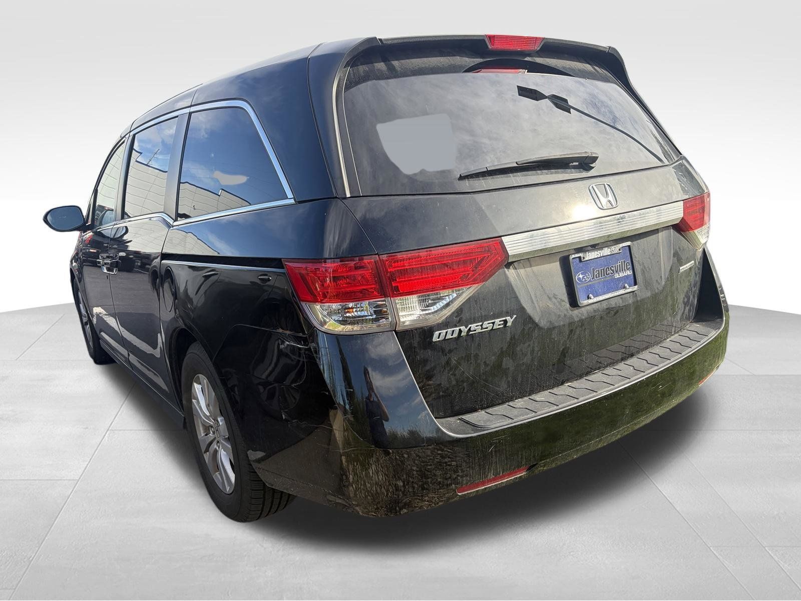 Used 2016 Honda Odyssey SE image 4