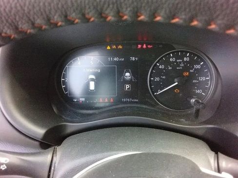 Used 2024 Nissan Kicks SR image 9