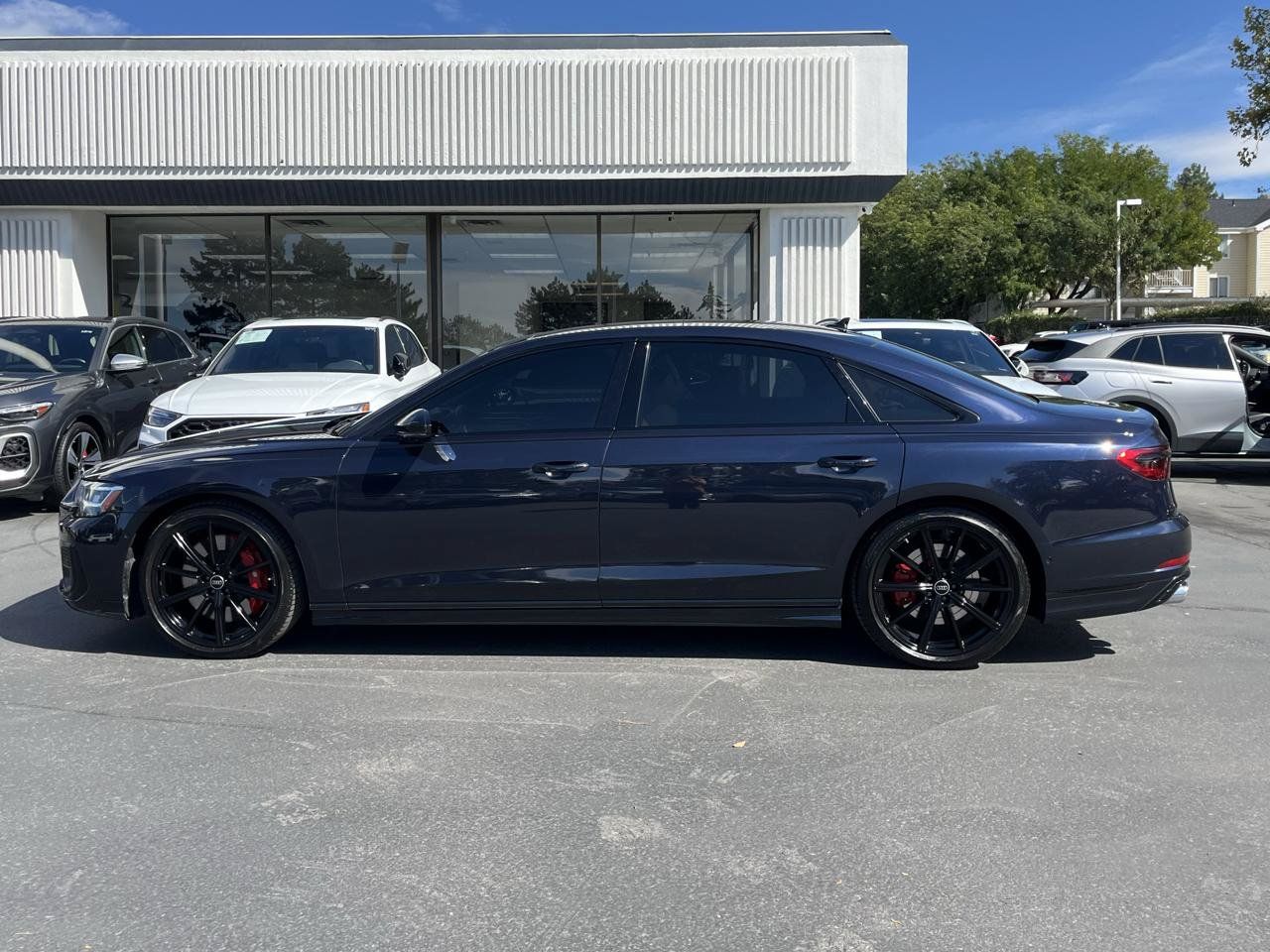 Used 2024 Audi S8 w/ S8 Black Optic Plus Package AWD/4WD image 19