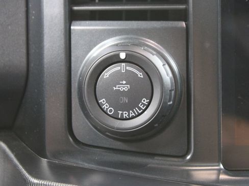 Used 2026 Ford F250 Platinum AWD/4WD image 71