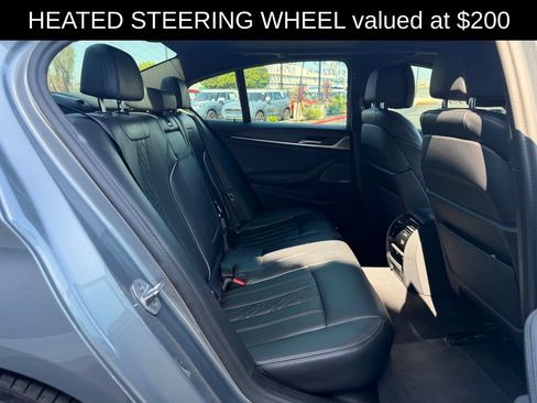 Used 2023 BMW M550i xDrive w/ Dynamic Handling Package AWD/4WD image 15