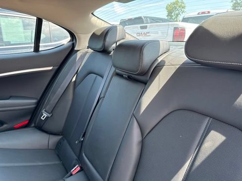Used 2026 Genesis G70 2.5T AWD/4WD image 7