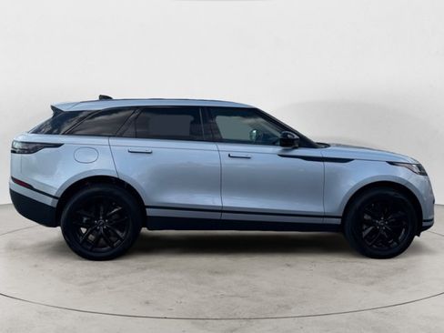 Used 2025 Land Rover Range Rover Velar S AWD/4WD image 3