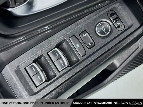 Used 2023 Honda Accord EX image 17