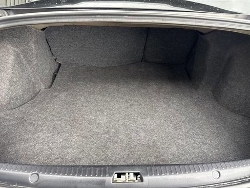 Used 2017 Mitsubishi Lancer LE FWD image 19