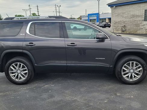 Used 2019 GMC Acadia SLE FWD image 14