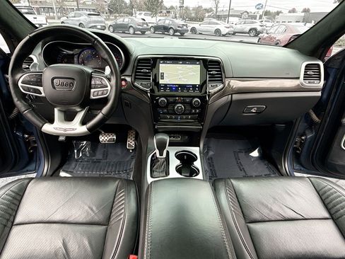 Used 2021 Jeep Grand Cherokee Trackhawk image 3