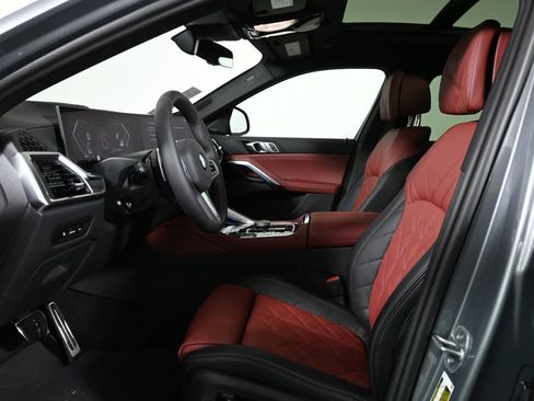 New 2026 BMW X6 xDrive40i w/ Climate Comfort Package image 3