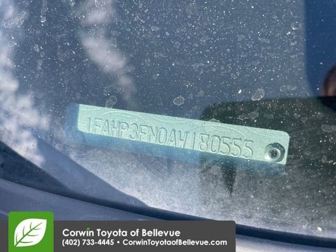 Used 2010 Ford Focus SE FWD image 29